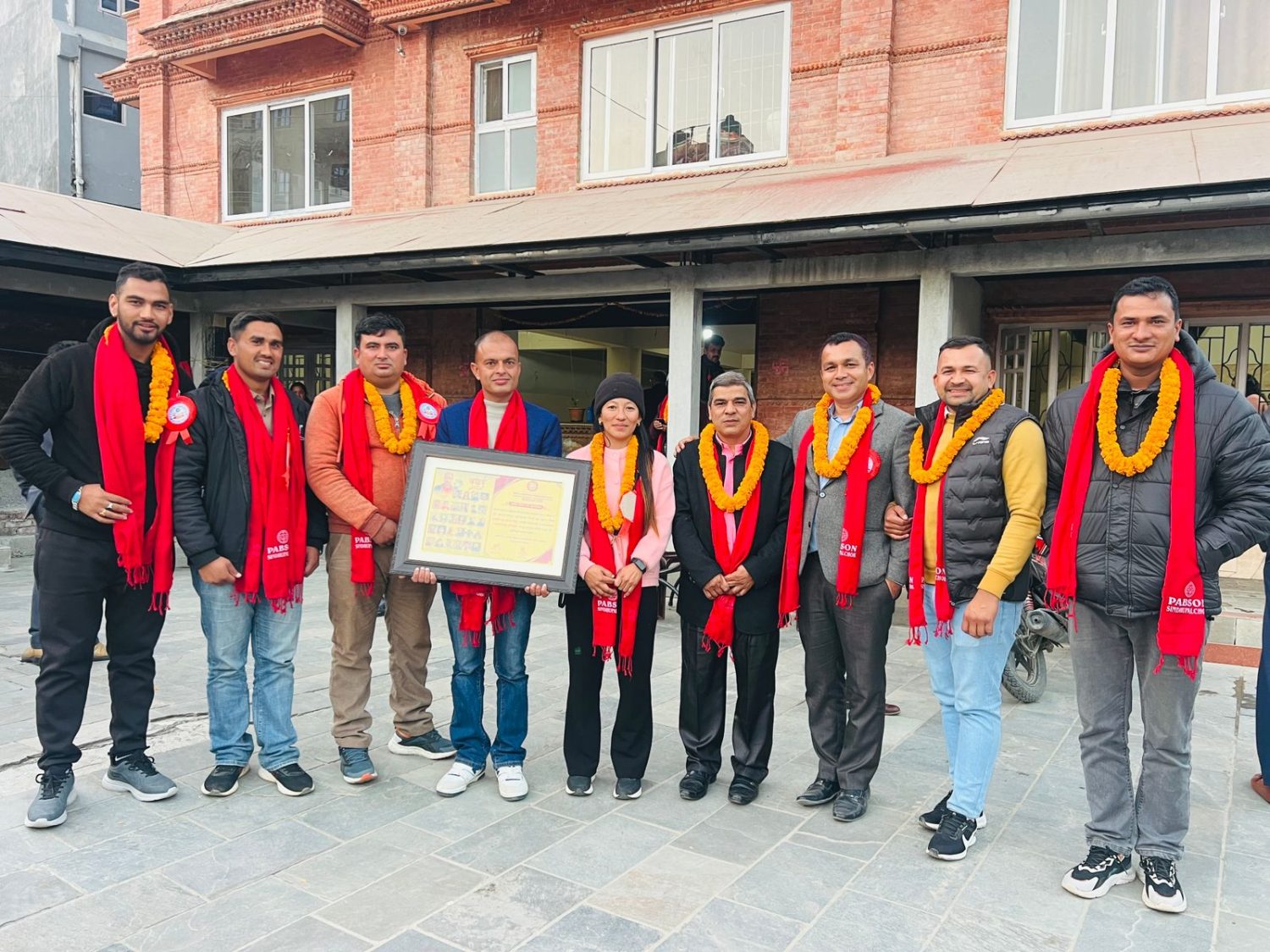 बधाईपत्र ग्रहणपछि